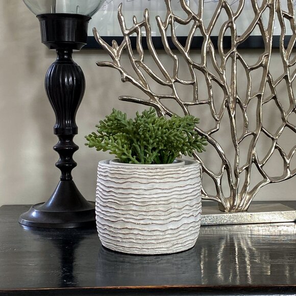 Abbott Collection - Small Wavy Ripple Planter - Picture 2 of 5